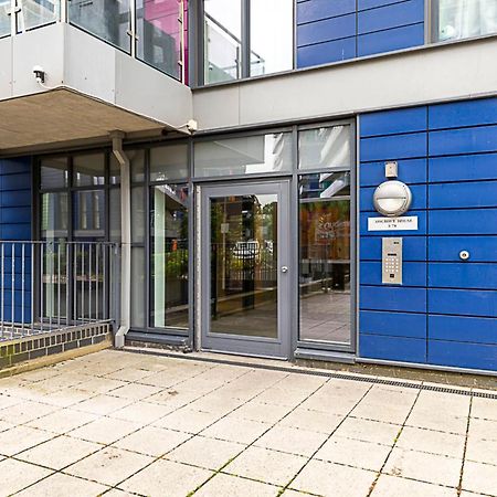 Vibrant London Canal Apartment Екстер'єр фото
