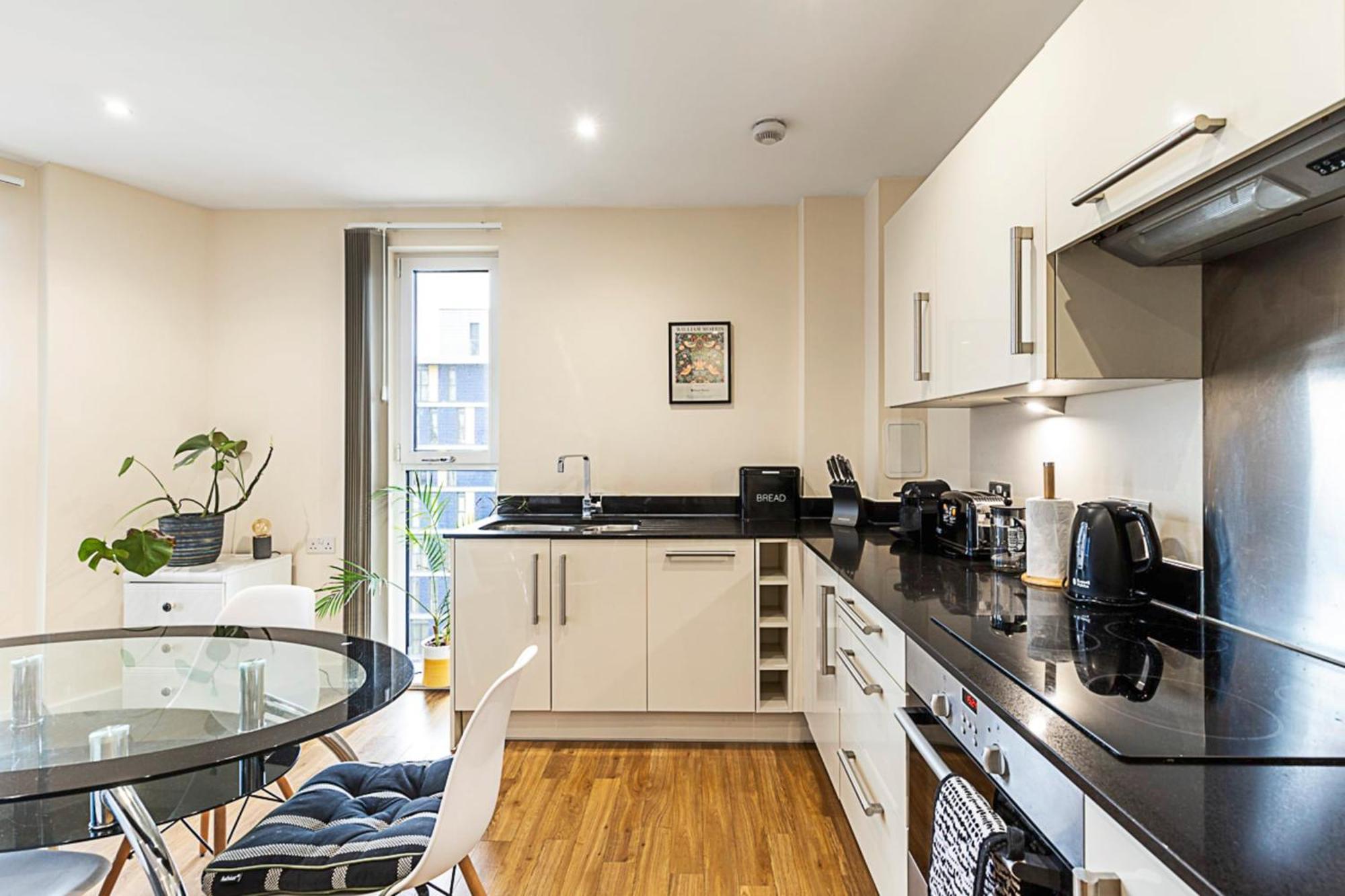 Vibrant London Canal Apartment Екстер'єр фото