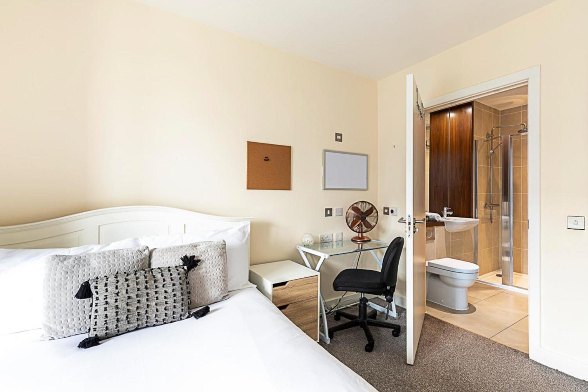 Vibrant London Canal Apartment Екстер'єр фото