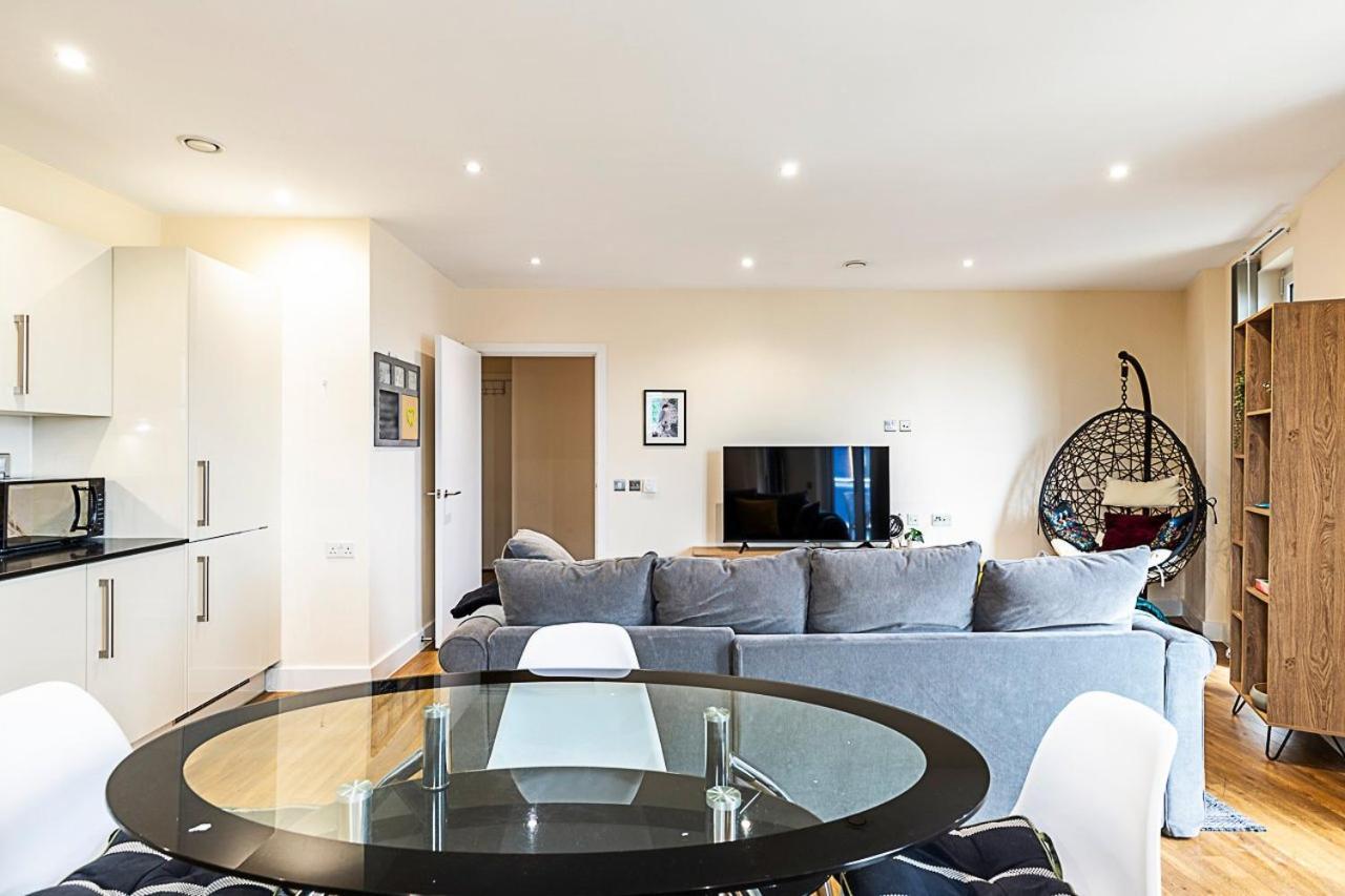 Vibrant London Canal Apartment Екстер'єр фото